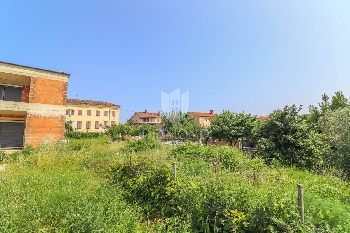 Terreno edificabile vicino a Pola!