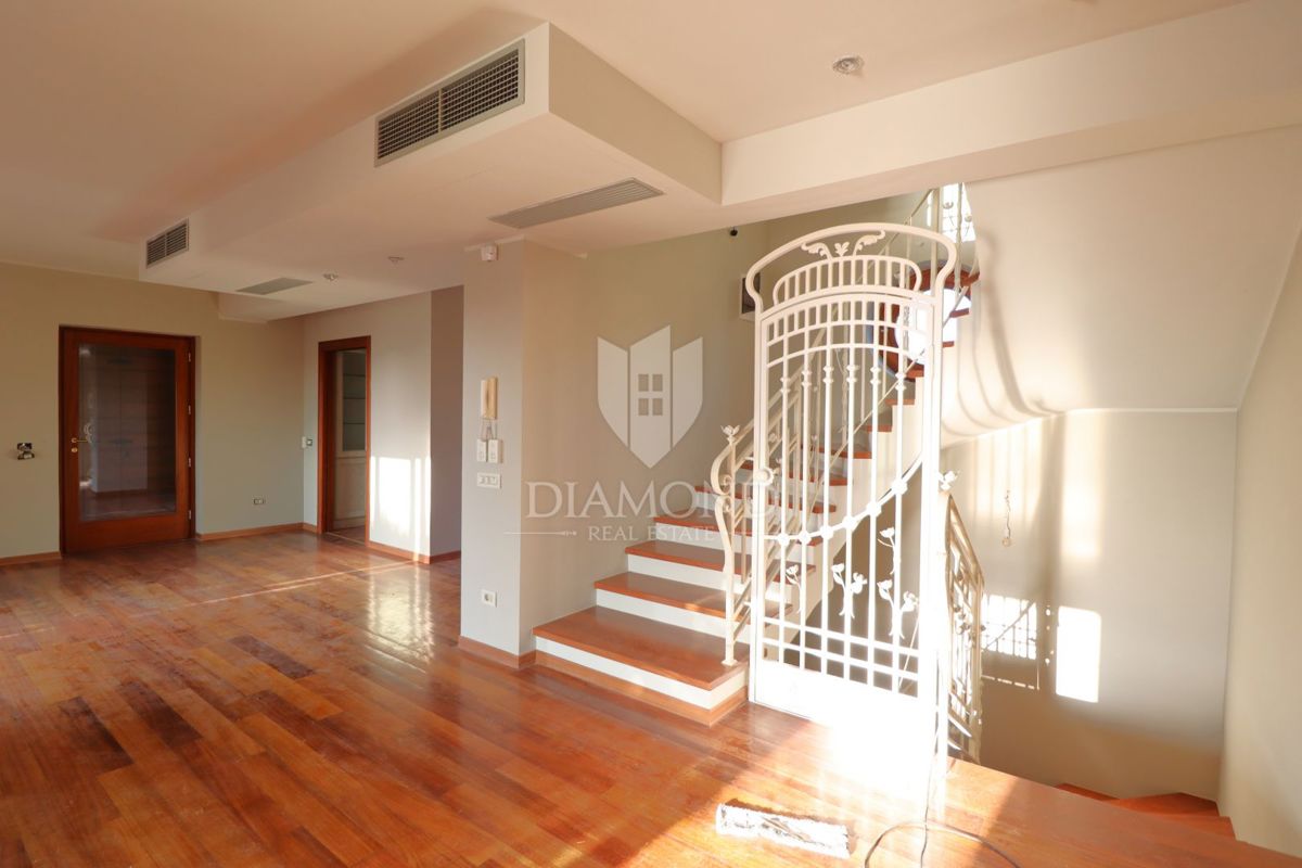 Autentica villa istriana vicino a Parenzo – investimento minimo richiesto