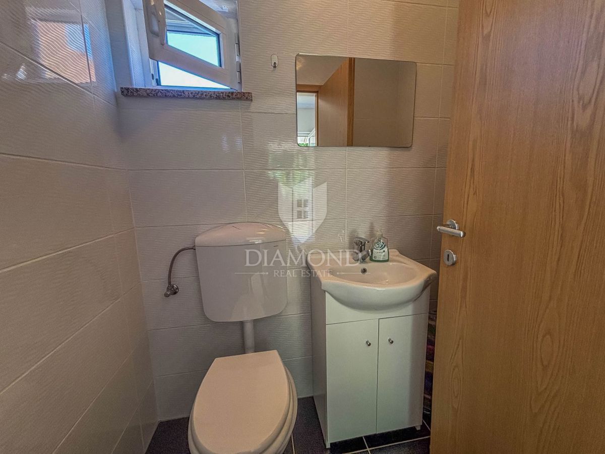 Istria, Umago, dintorni, bellissima casa con ampio giardino!