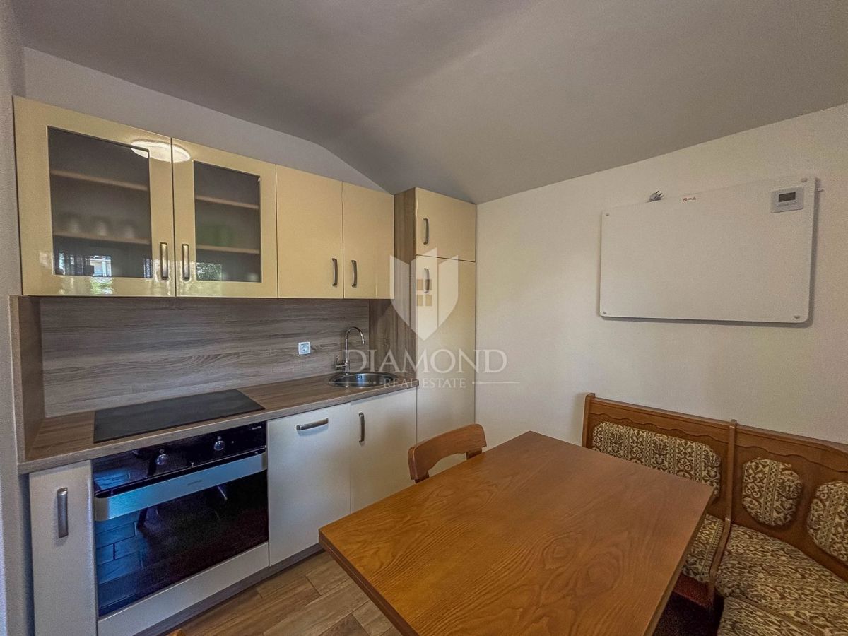 Istria, Umago, dintorni, bellissima casa con ampio giardino!