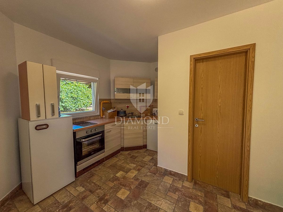 Istria, Umago, dintorni, bellissima casa con ampio giardino!