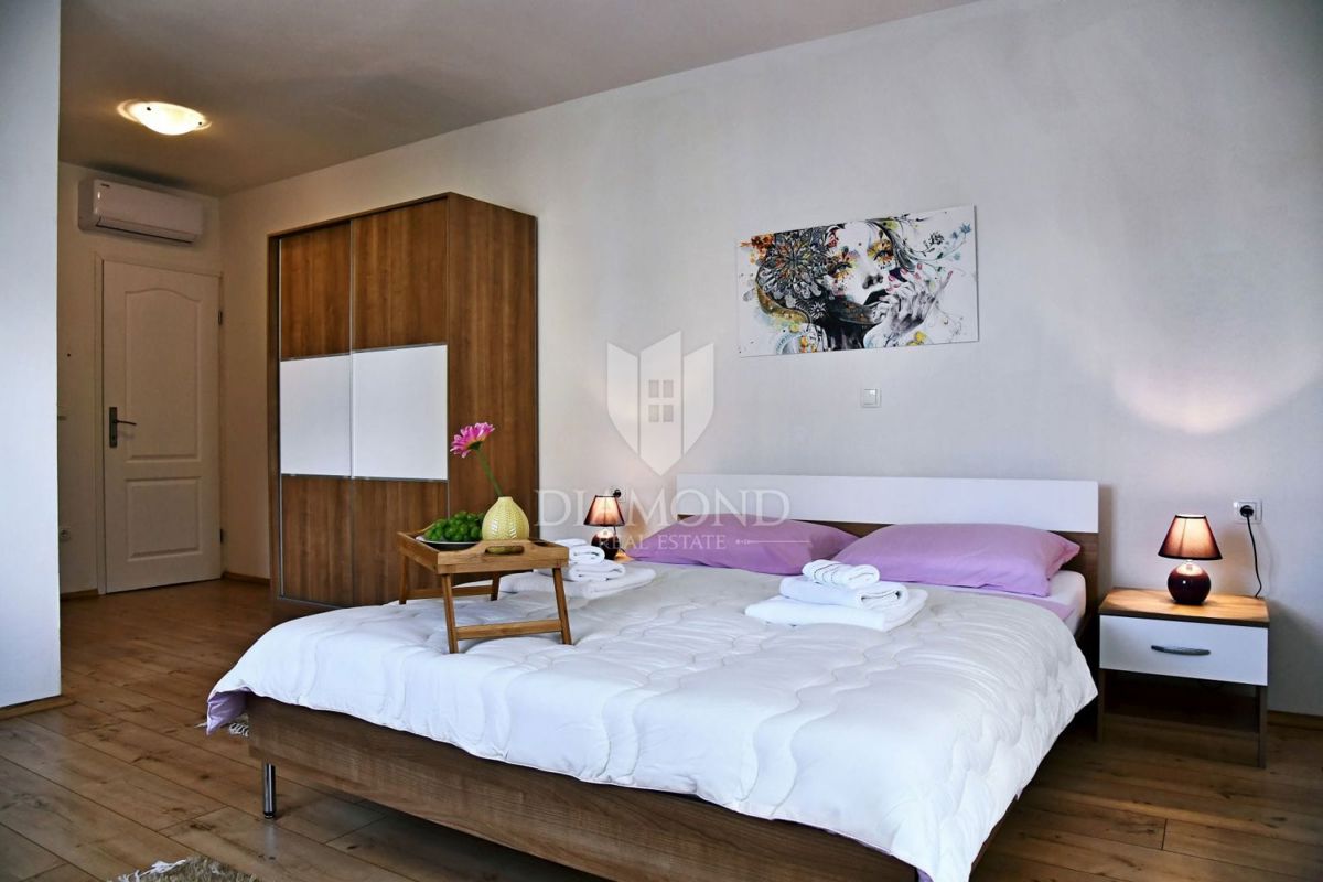 Casa Bogovići, Malinska-Dubašnica, 450m2