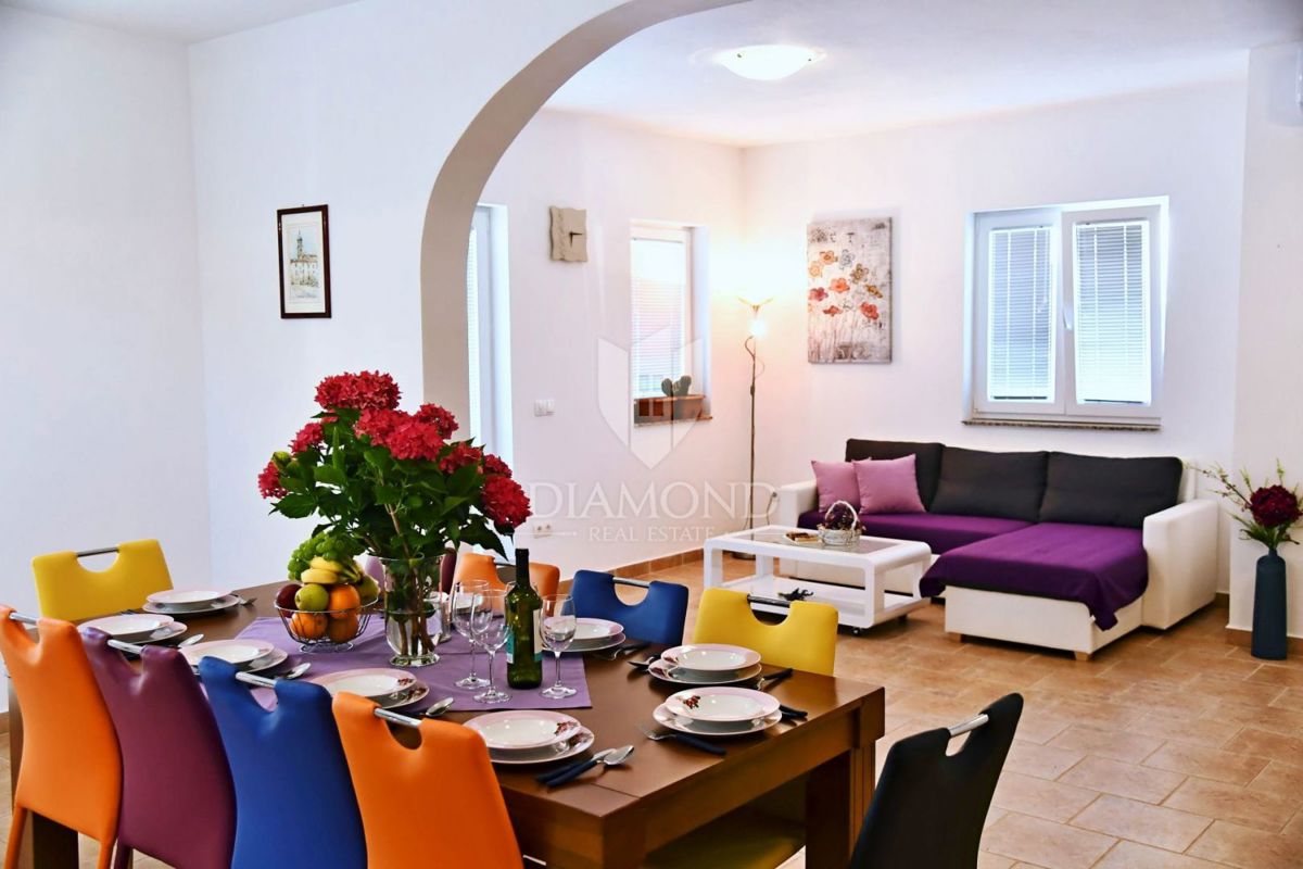 Casa Bogovići, Malinska-Dubašnica, 450m2