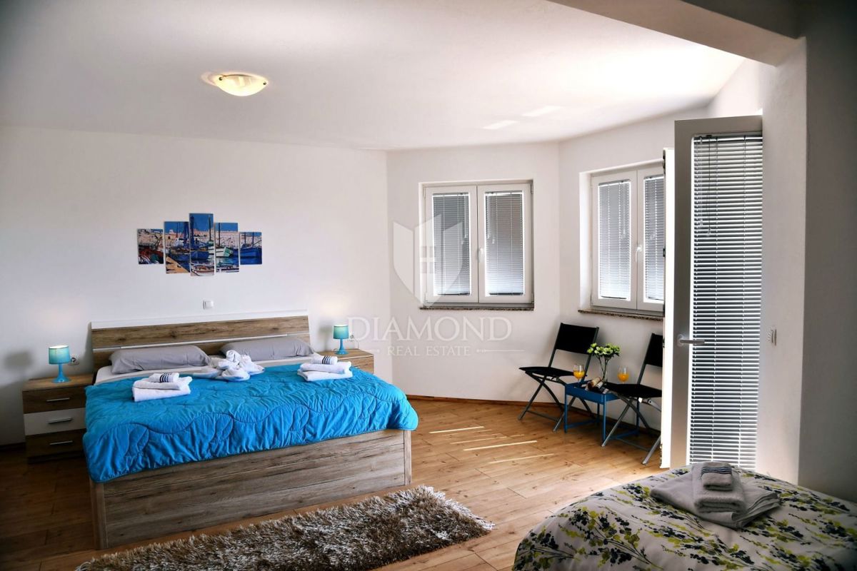 Casa Bogovići, Malinska-Dubašnica, 450m2