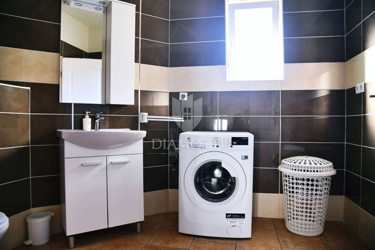 Casa Bogovići, Malinska-Dubašnica, 450m2