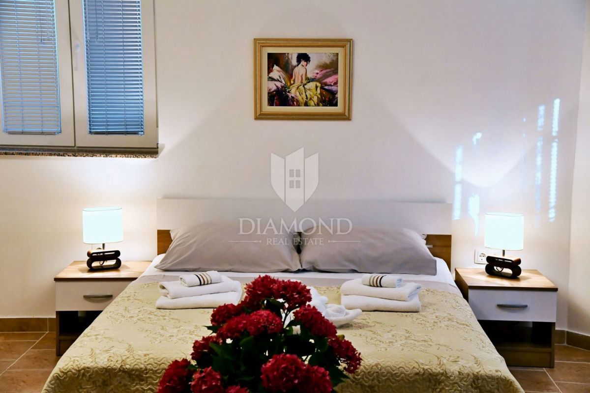 Casa Bogovići, Malinska-Dubašnica, 450m2