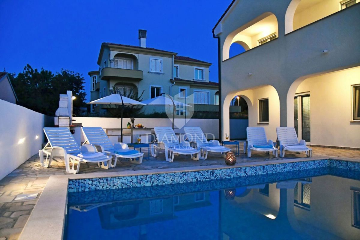 Casa Bogovići, Malinska-Dubašnica, 450m2