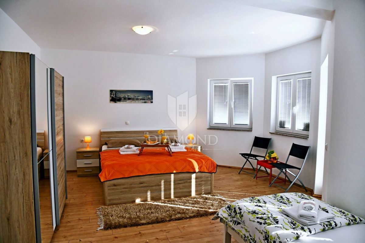 Casa Bogovići, Malinska-Dubašnica, 450m2