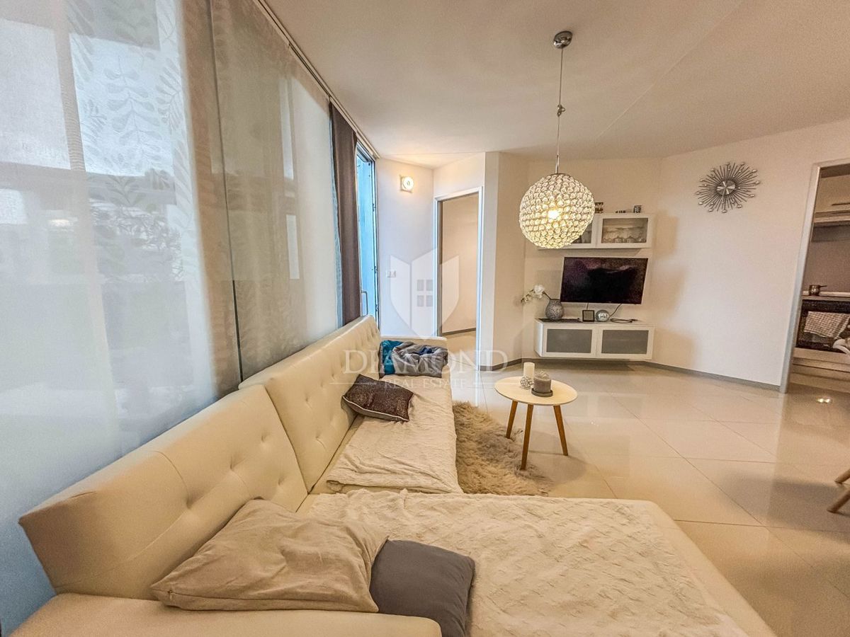 Cittanova,  appartamento moderno con tre camere da letto, ascensore e balcone!