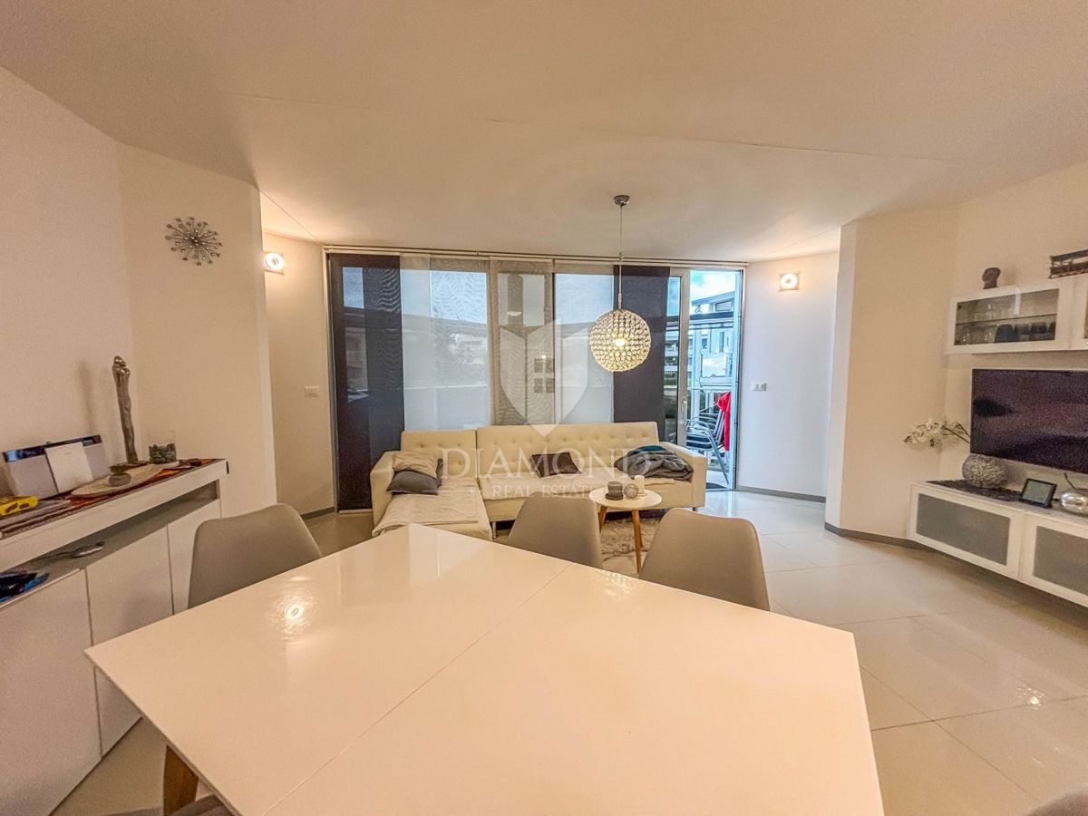 Cittanova,  appartamento moderno con tre camere da letto, ascensore e balcone!