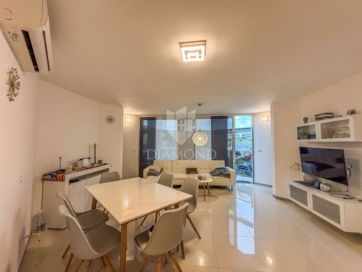 Cittanova,  appartamento moderno con tre camere da letto, ascensore e balcone!