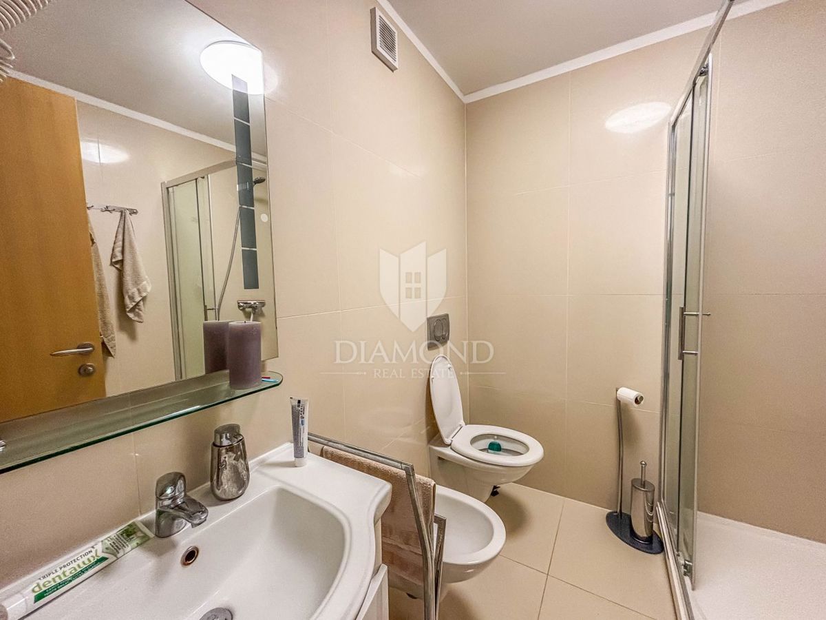 Cittanova,  appartamento moderno con tre camere da letto, ascensore e balcone!