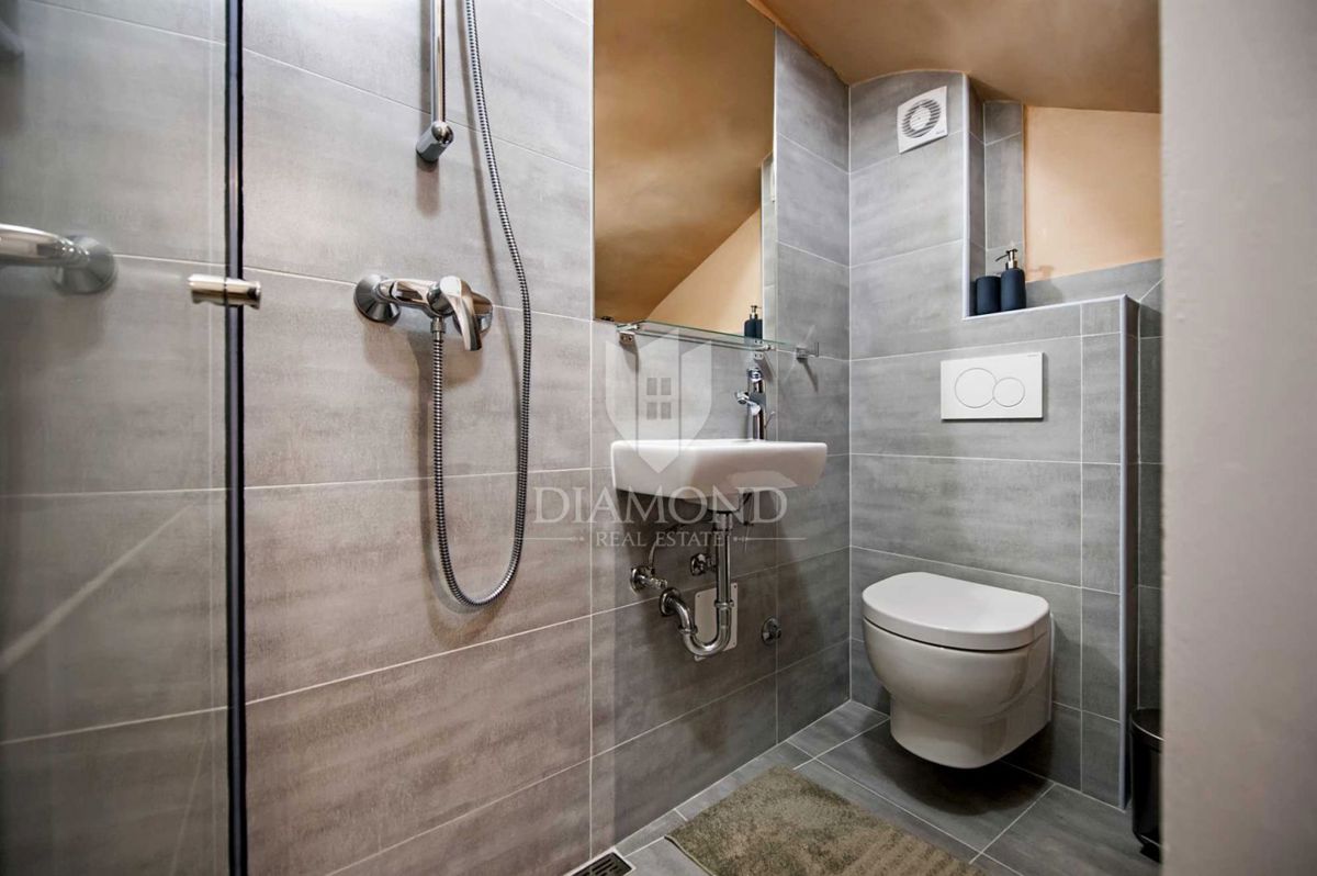 Rovigno, elegante condominio nel centro storico