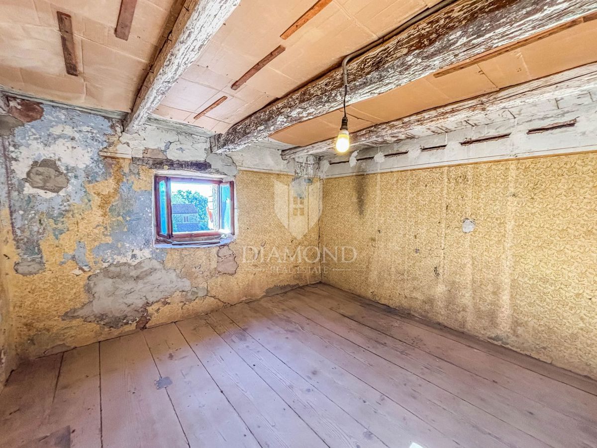 Umago, dintorni - casa autentica con giardino!