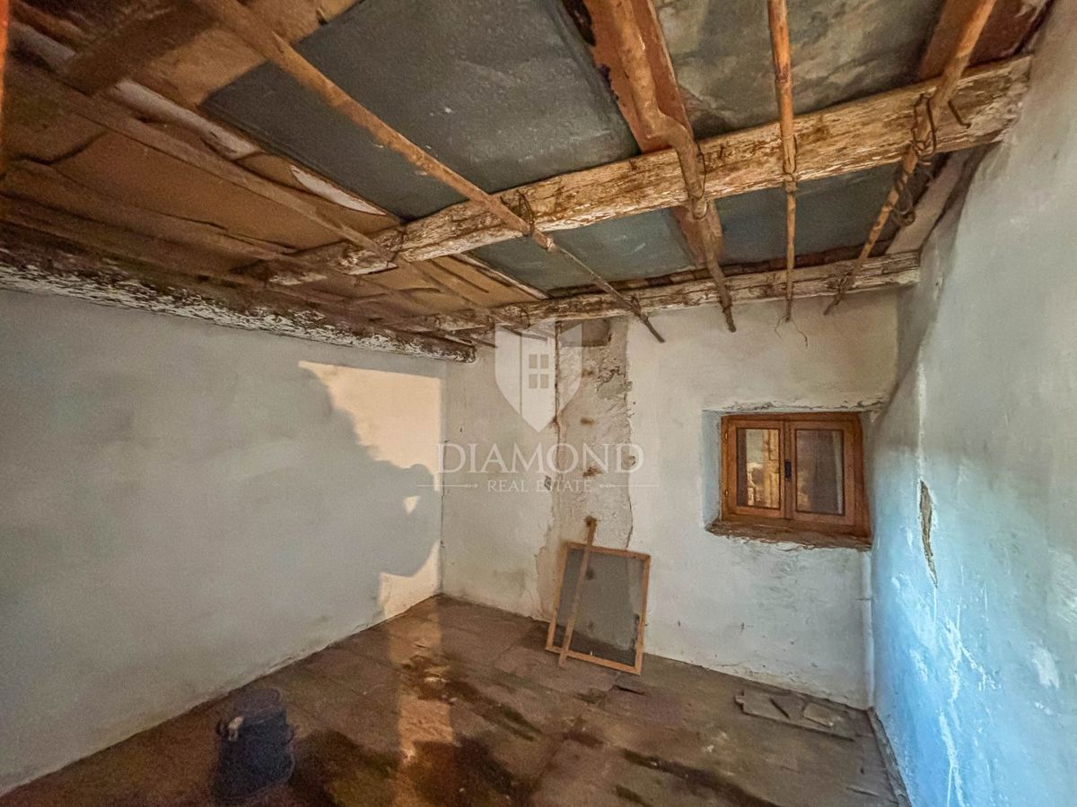 Umago, dintorni - casa autentica con giardino!