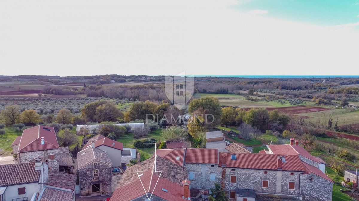 Umago, dintorni - casa autentica con giardino!