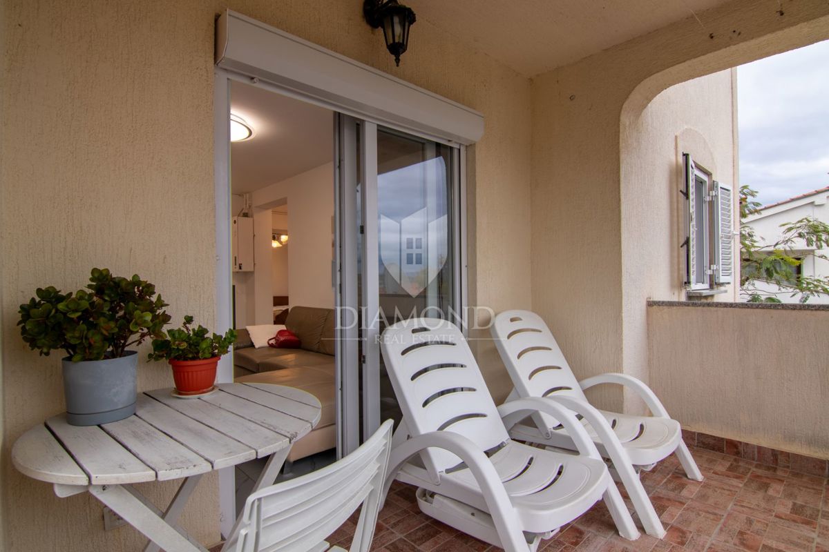 Krk, appartamento con due camere da letto al primo piano, vicino alla spiaggia