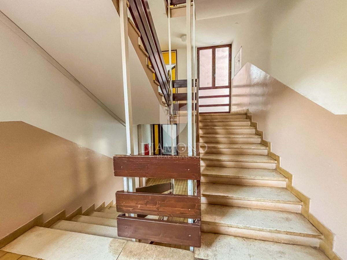 Umago, appartamento al piano terra nel centro della città!