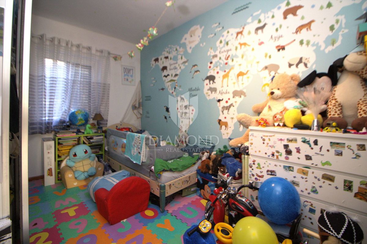 RIJEKA, KOSTRENA - Appartamento con splendida vista mare, 2 camere da letto + soggiorno