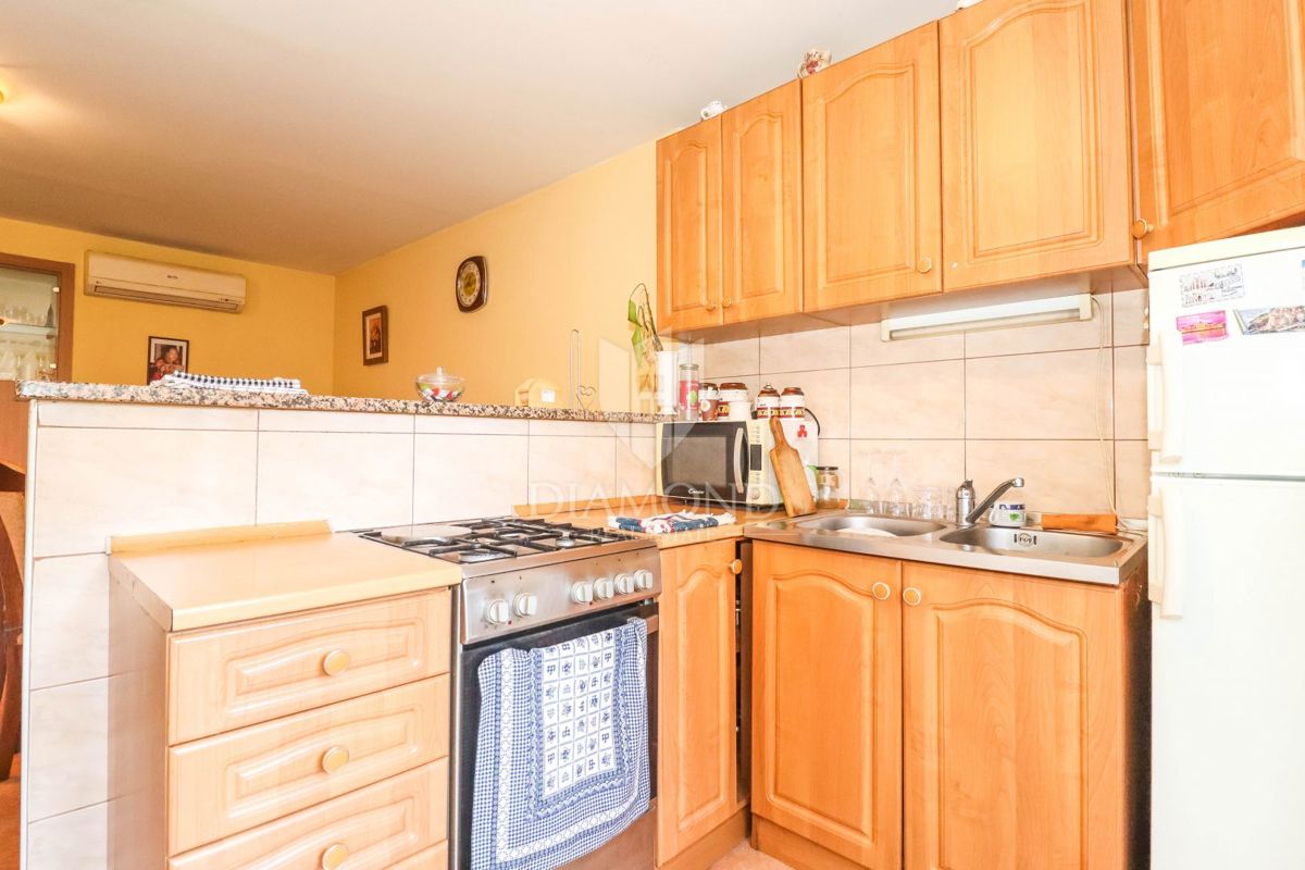 Centro di Pola: casa con cortile privato