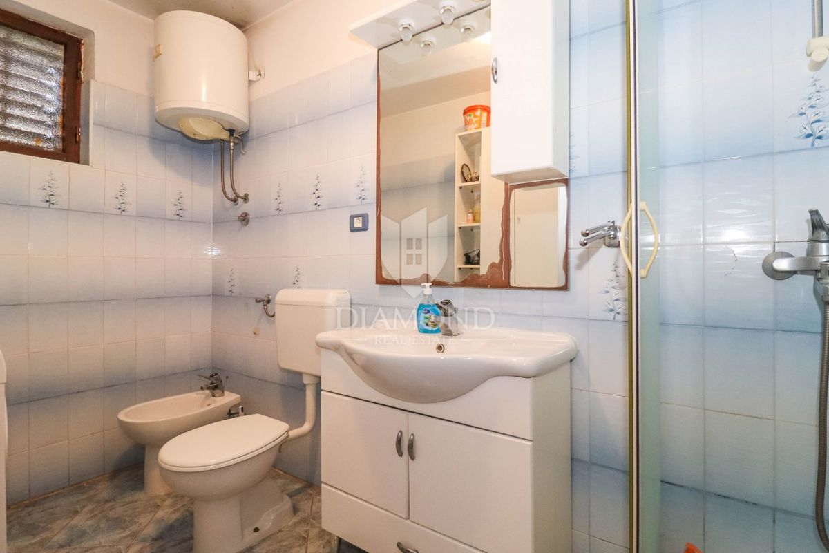 Centro di Pola: casa con cortile privato