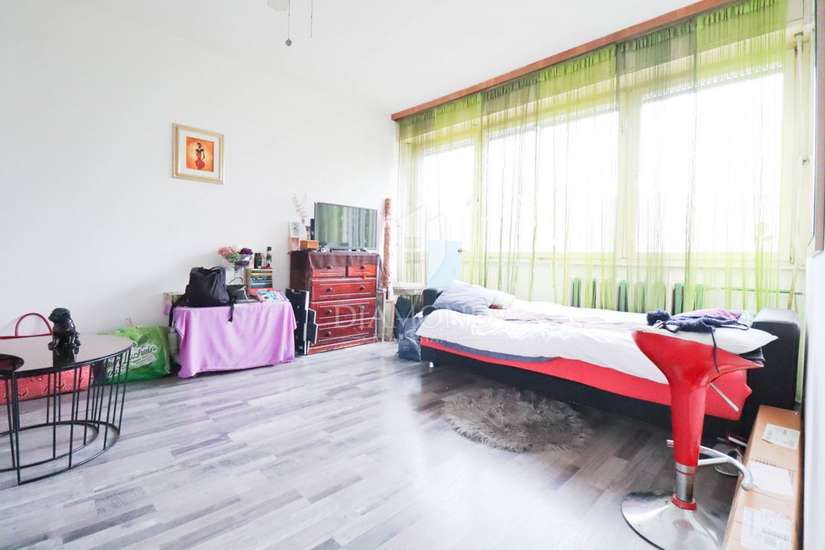 Zagabria, Gornja Dubrava! Appartamento con due camere da letto 61,1 m²!