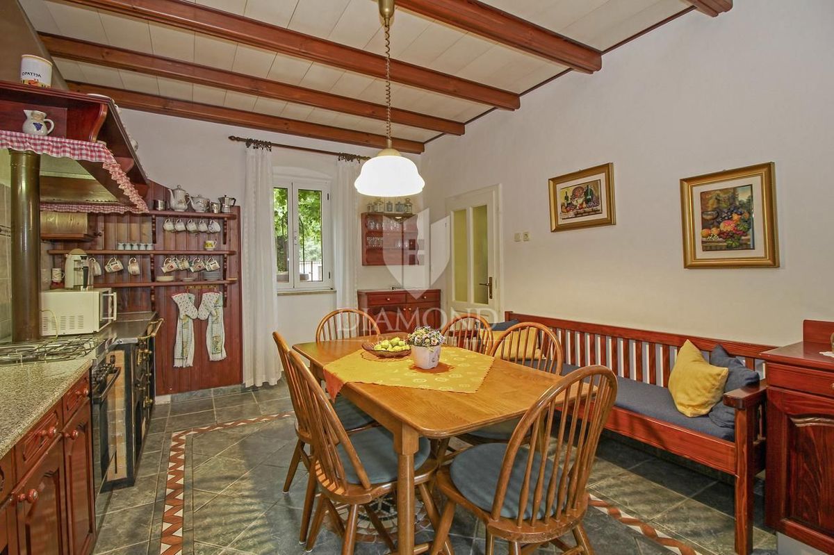 ESCLUSIVO! Casa in pietra con vista mare, Labin, dintorni