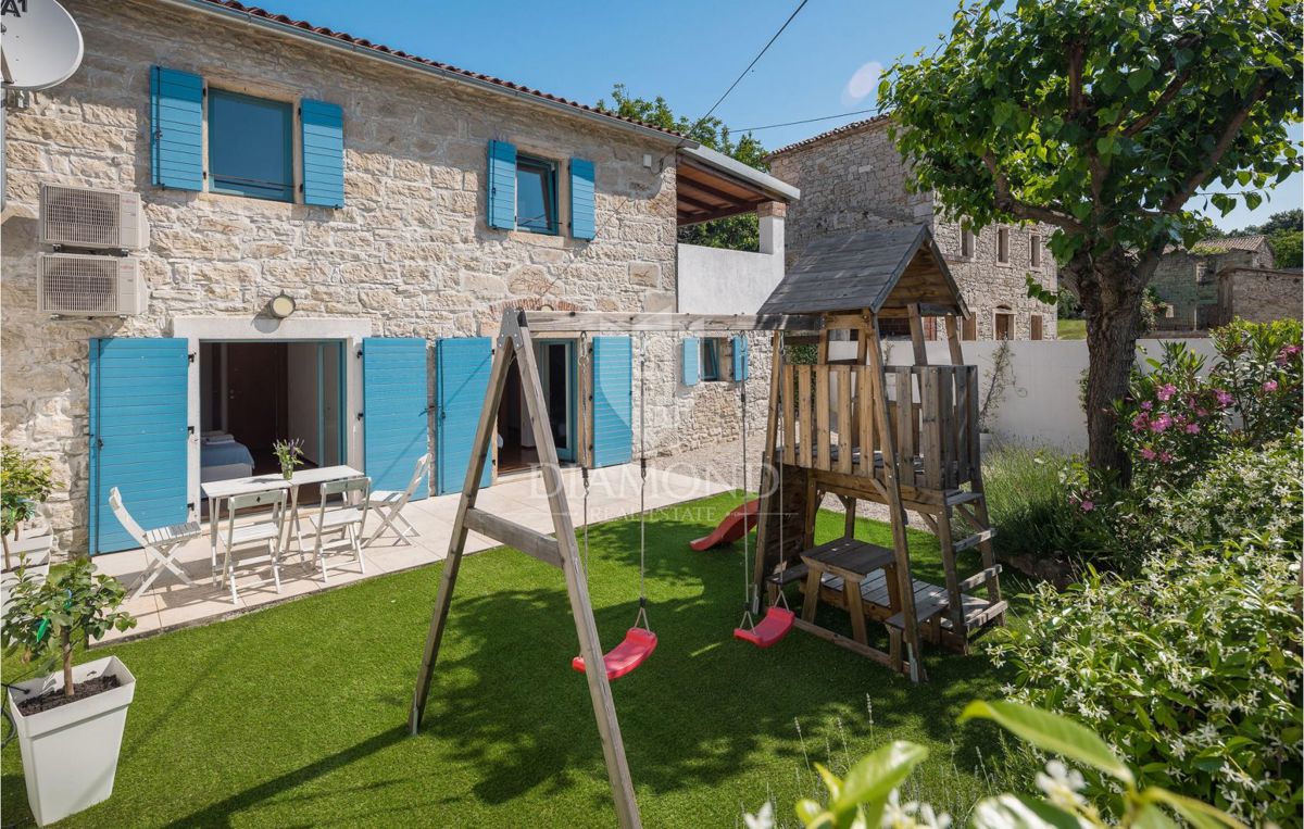 Buie, graziosa casetta con piscina vicino a Grisignana!