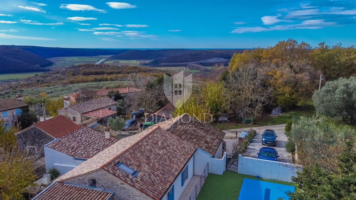 Buie, graziosa casetta con piscina vicino a Grisignana!