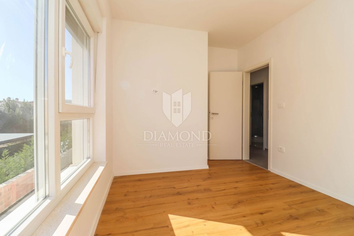 Medolino, appartamento in un nuovo edificio in un'ottima posizione