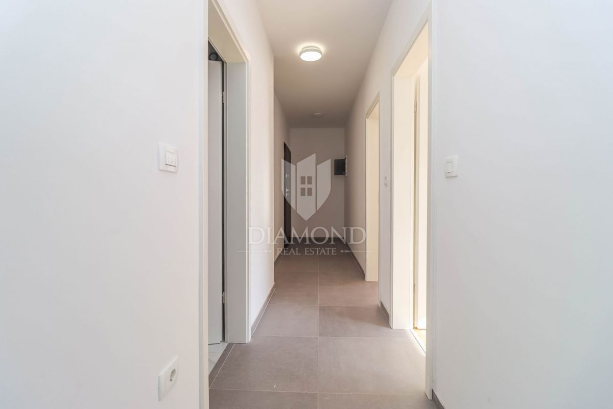 Medolino, appartamento in un nuovo edificio in un'ottima posizione