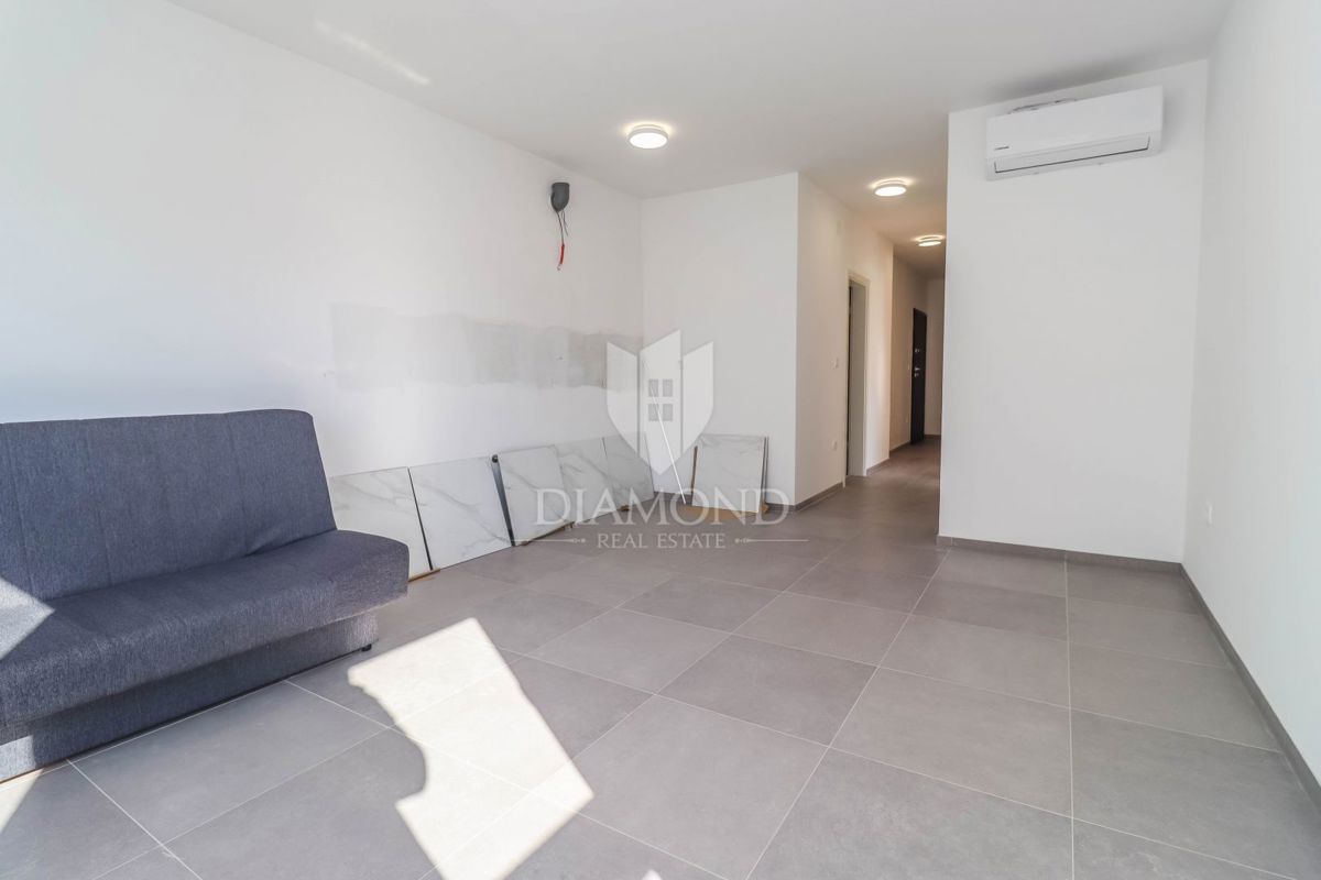 Medolino, appartamento in un nuovo edificio in un'ottima posizione