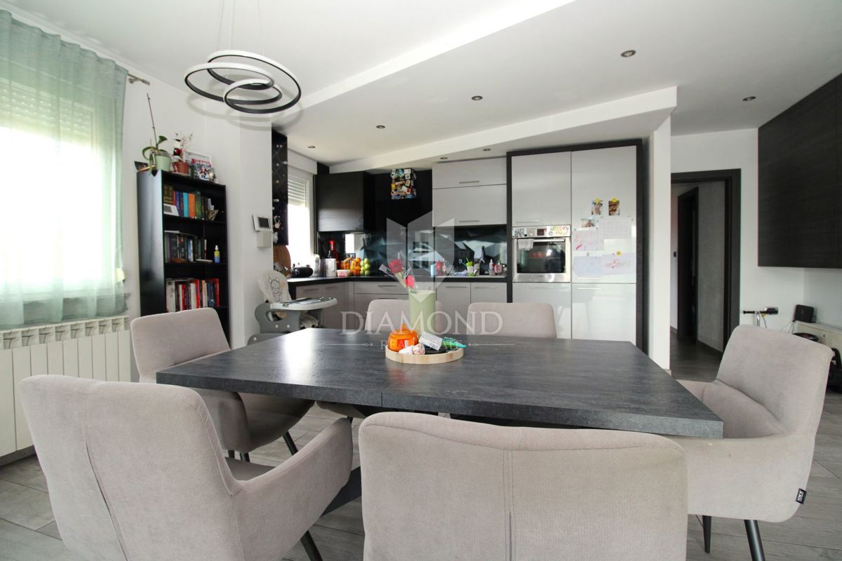 Appartamento Tometići, Kastav, 103m2