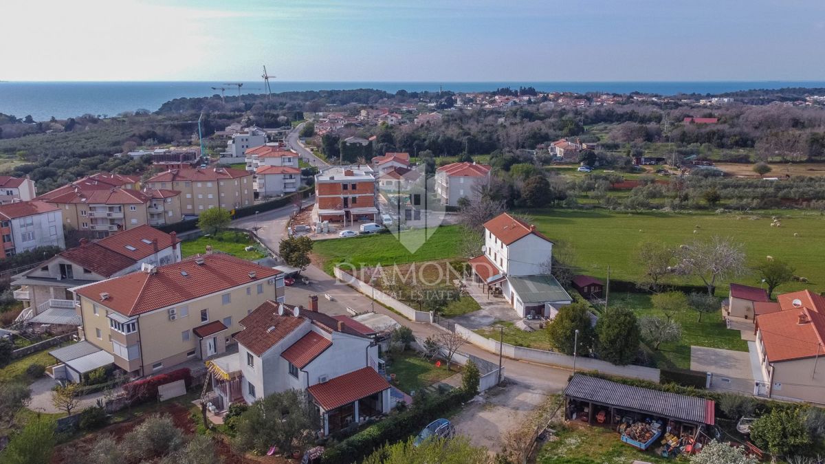 Umag, dintorni, terreno in posizione fantastica!