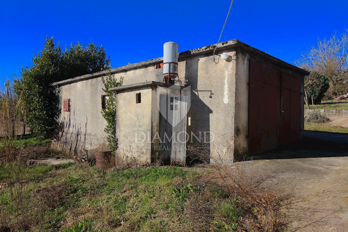 Santa Caterina, dintorni, casa con proprietà in un piccolo paese tranquillo