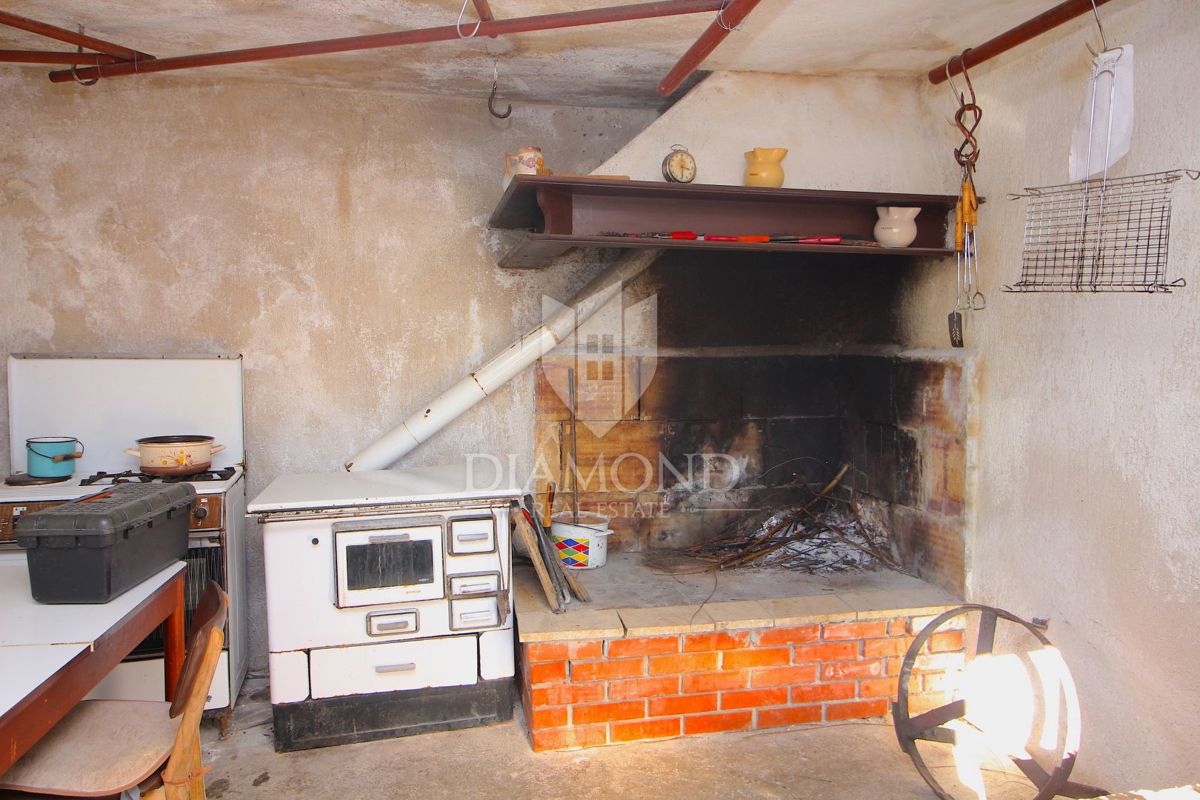 Santa Caterina, dintorni, casa con proprietà in un piccolo paese tranquillo