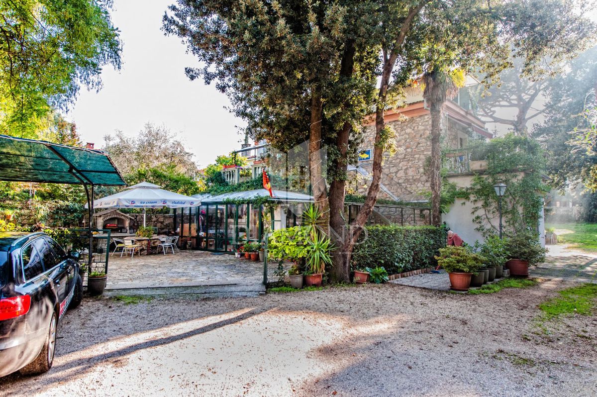 Rovigno, casa spaziosa a soli 100 metri dal mare