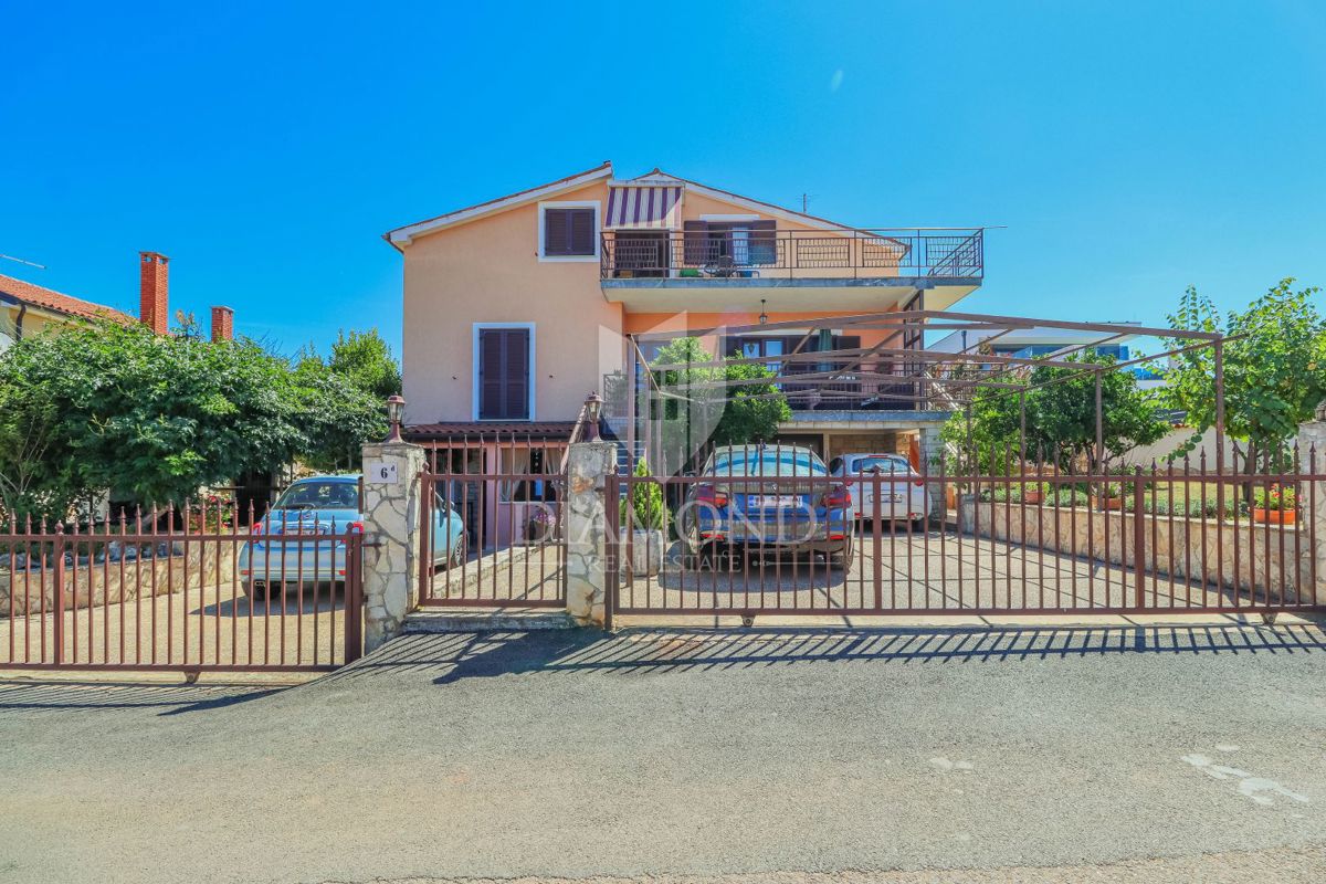 Cittanova, casa con vista mare!