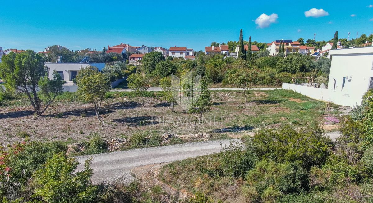 Terreno in una posizione tranquilla per costruire una casa a Medulin