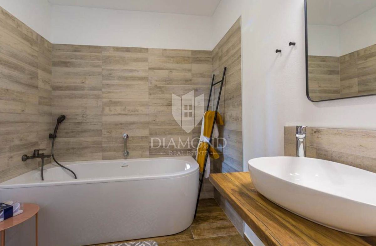 Casa Žminj, 154,35m2