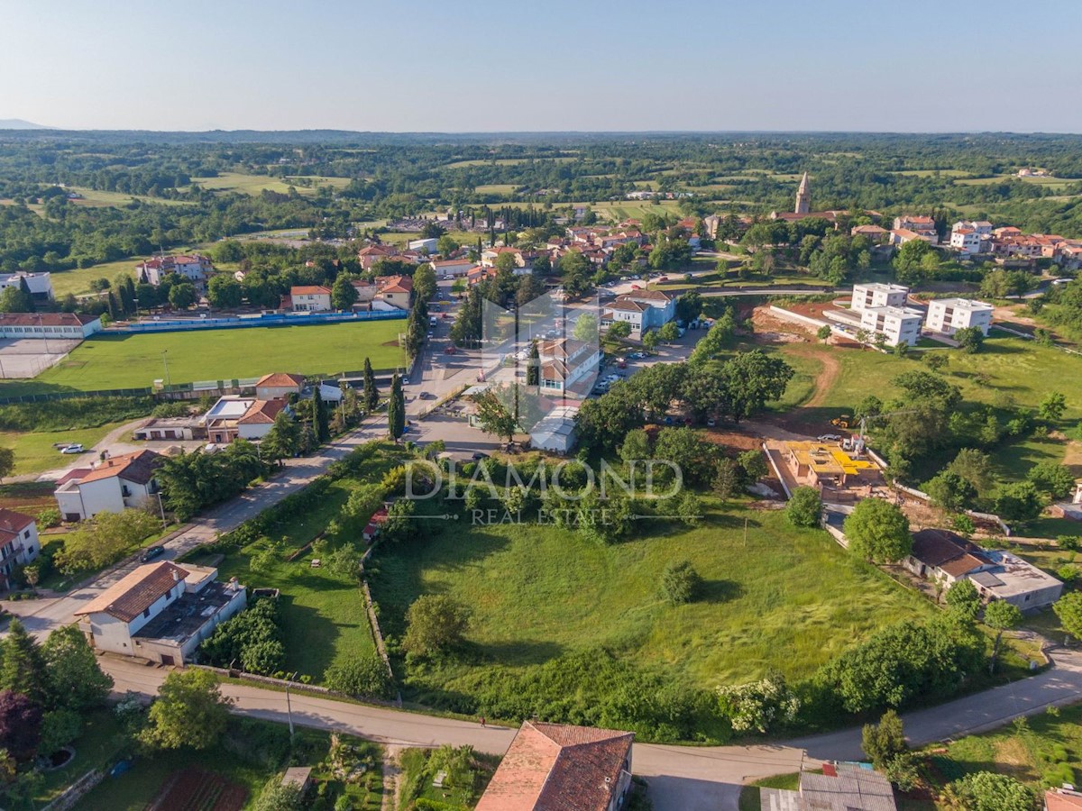 Žminj, terra di grande potenziale nel centro della citta