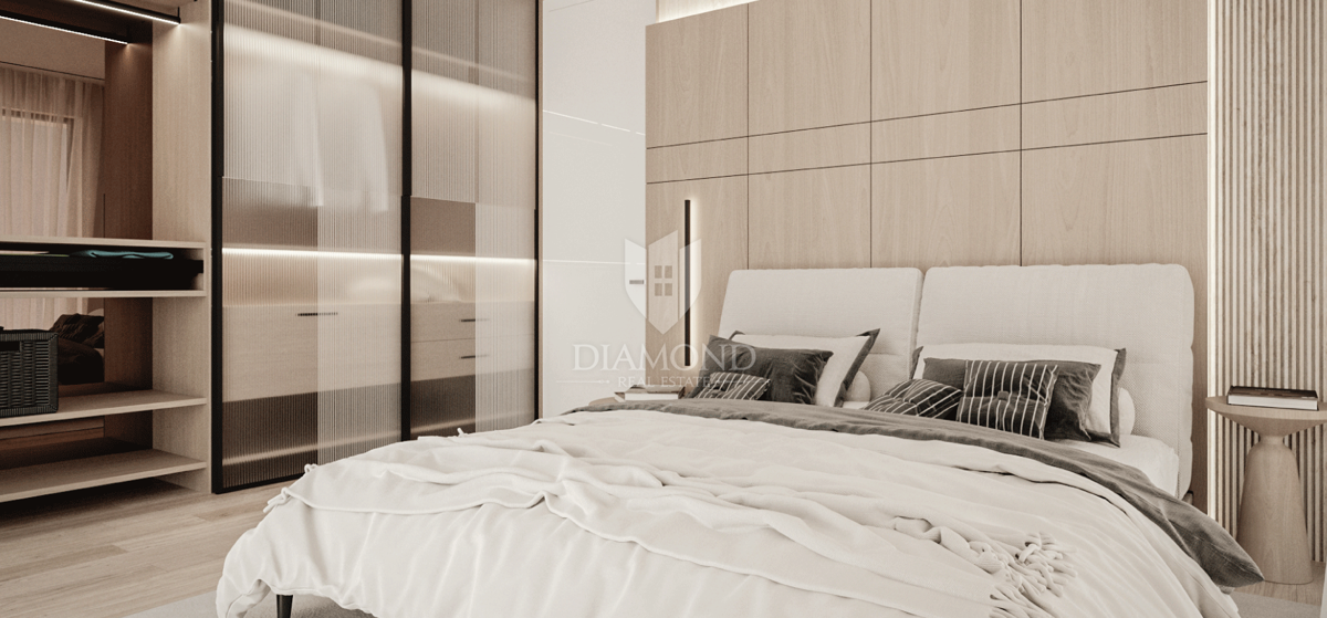 Umago, Lovrečica! Villa di lusso a 100 m dal mare!