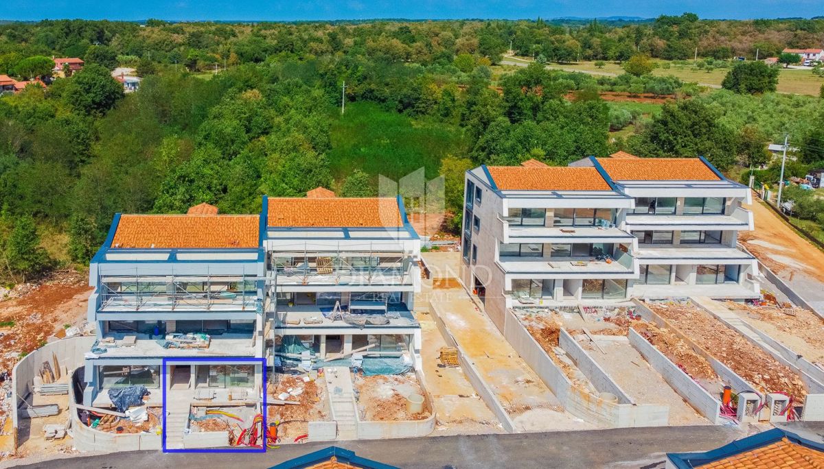 Umago, appartamento al piano terra a pochi passi dal mare!