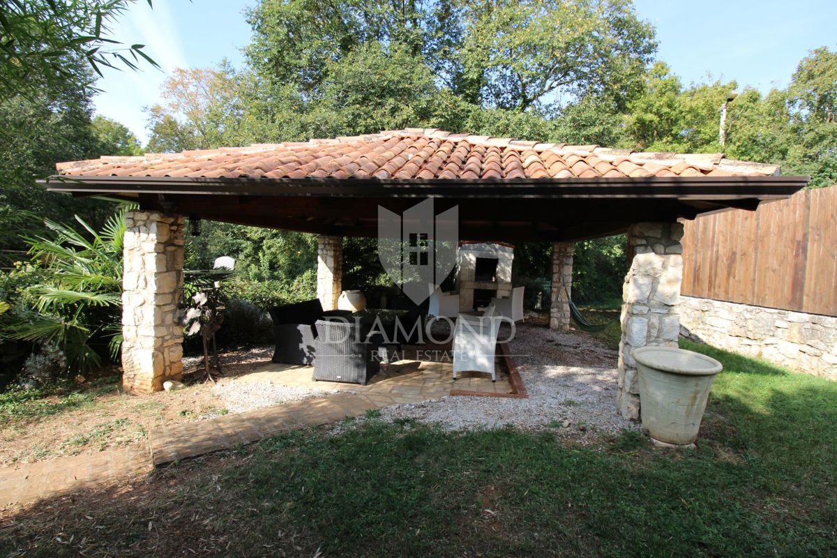 Labin, dintorni, casa in un insediamento tranquillo