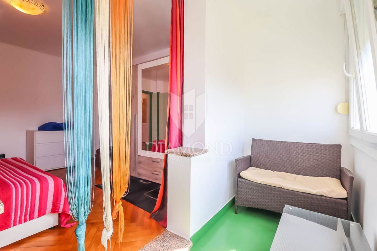 Bellissimo appartamento a meno di 300 metri dal lungomare di Rovigno