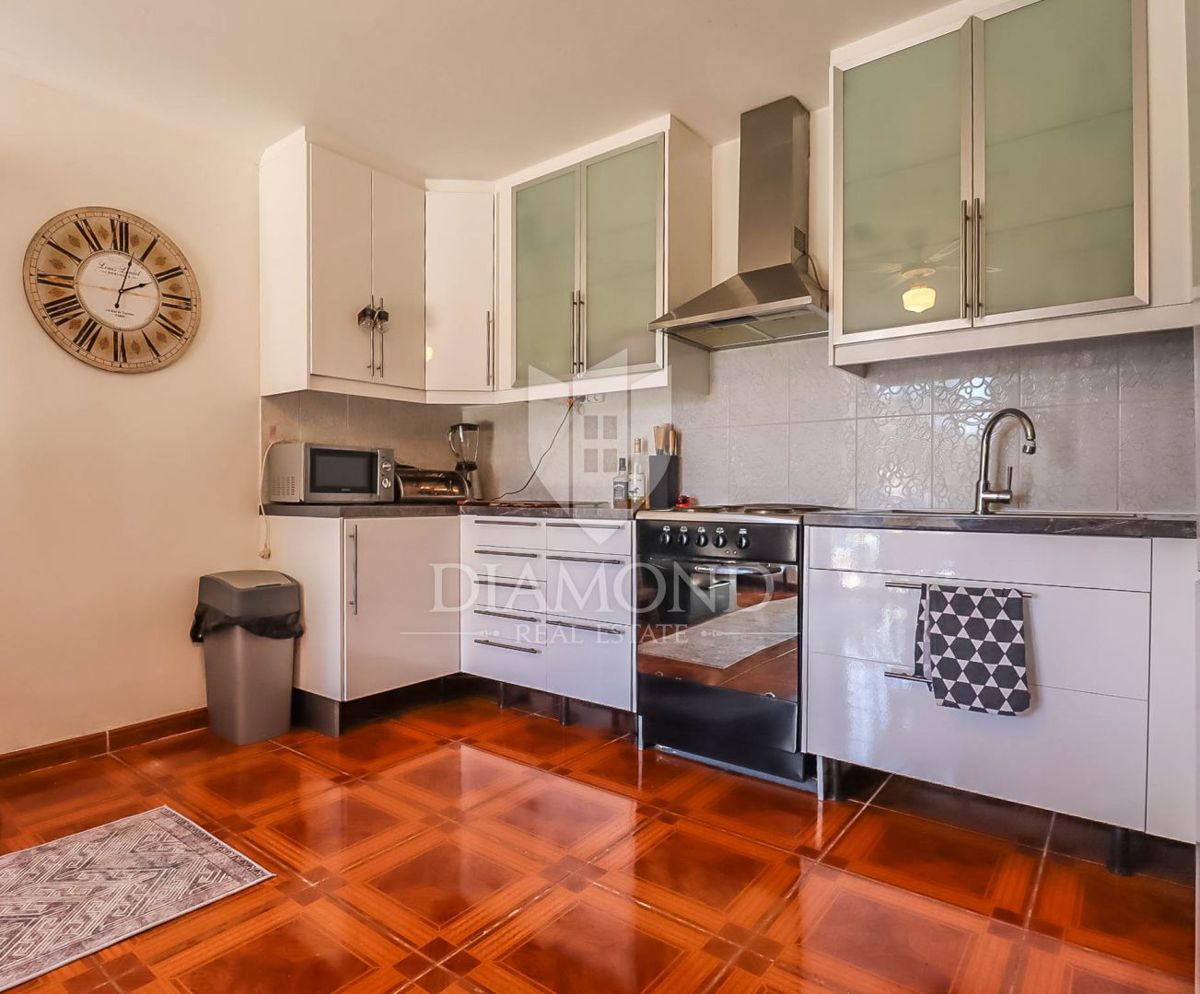 Marcana, dintorni, casa con piscina e ampio giardino