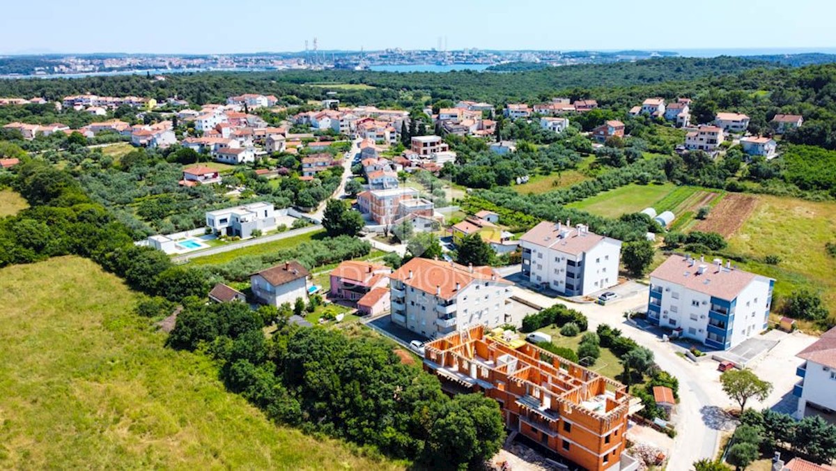 Štinjan, appartamento al piano terra 500 metri dalla spiaggia!