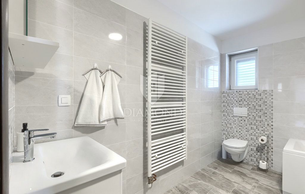 Villa esclusiva in una microlocalizzazione vicino alla città di Labin