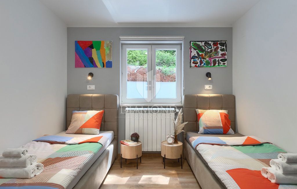 Villa esclusiva in una microlocalizzazione vicino alla città di Labin