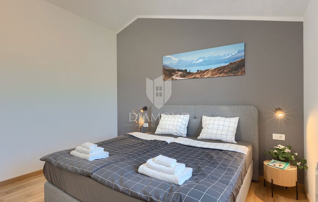 Villa esclusiva in una microlocalizzazione vicino alla città di Labin